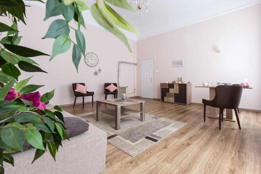 Bpm: Dob70 Classic Apartment In Downtown Budapest Camera foto