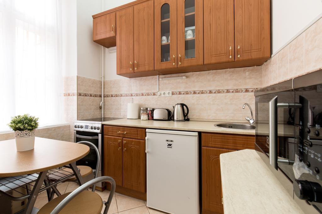 Bpm: Dob70 Classic Apartment In Downtown Budapest Camera foto
